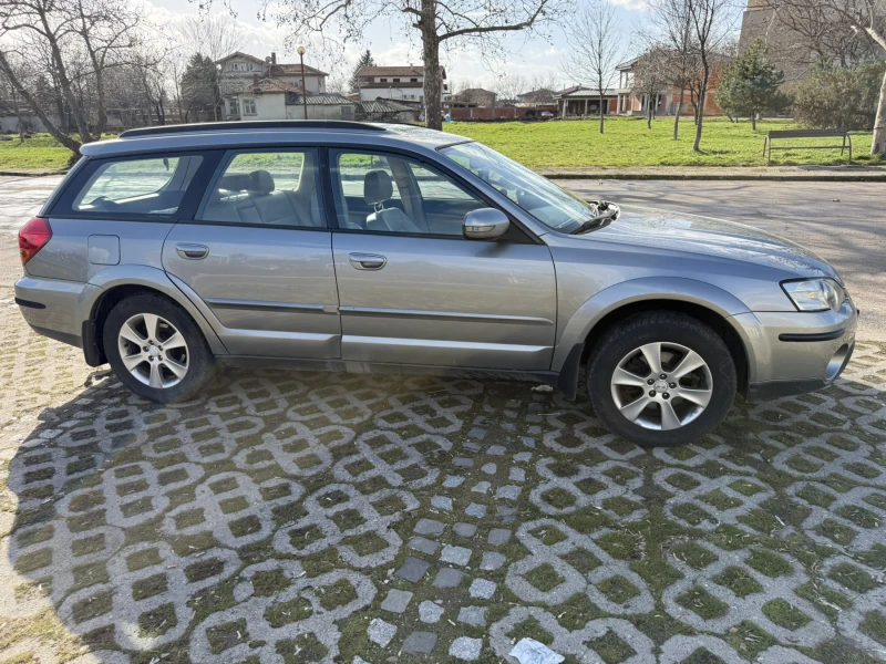 Subaru Outback 3.0 H6, снимка 6 - Автомобили и джипове - 52643951