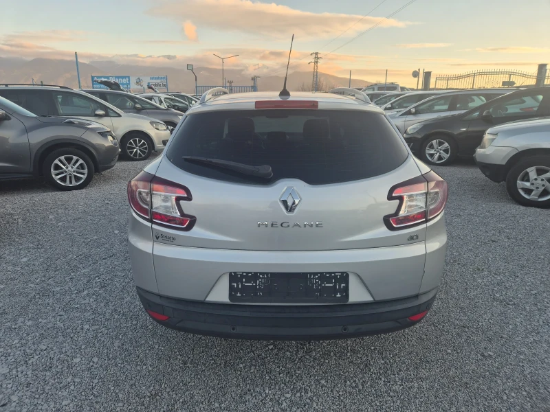 Renault Megane 1.5 dci, снимка 5 - Автомобили и джипове - 52942768