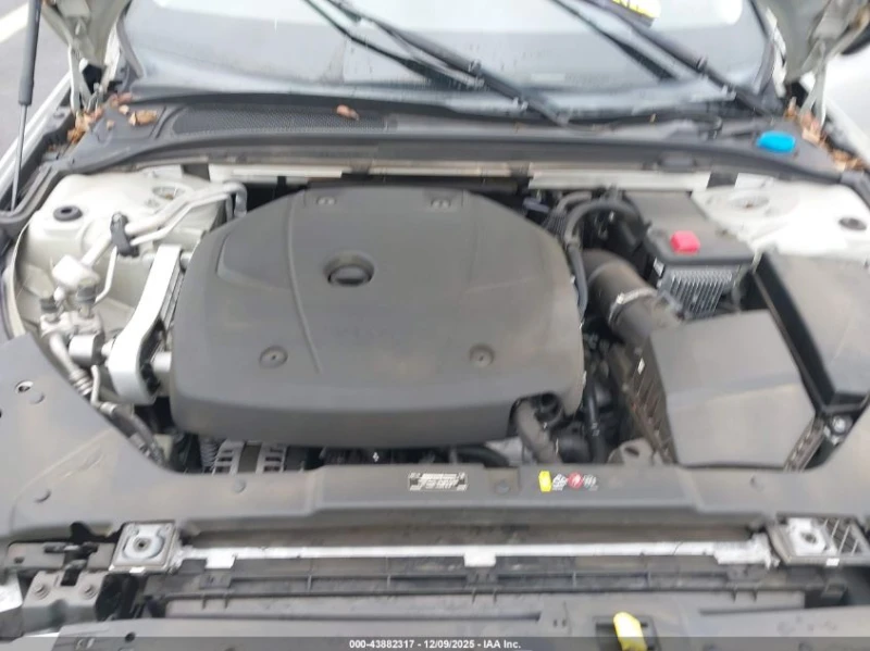 Volvo S60 2l T5 Momentum, снимка 10 - Автомобили и джипове - 53169039