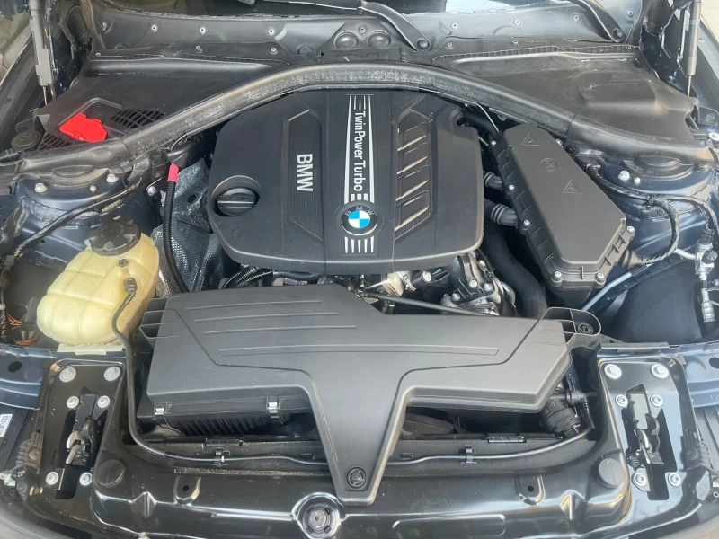 BMW 320 d М-пакет, снимка 14 - Автомобили и джипове - 53392869