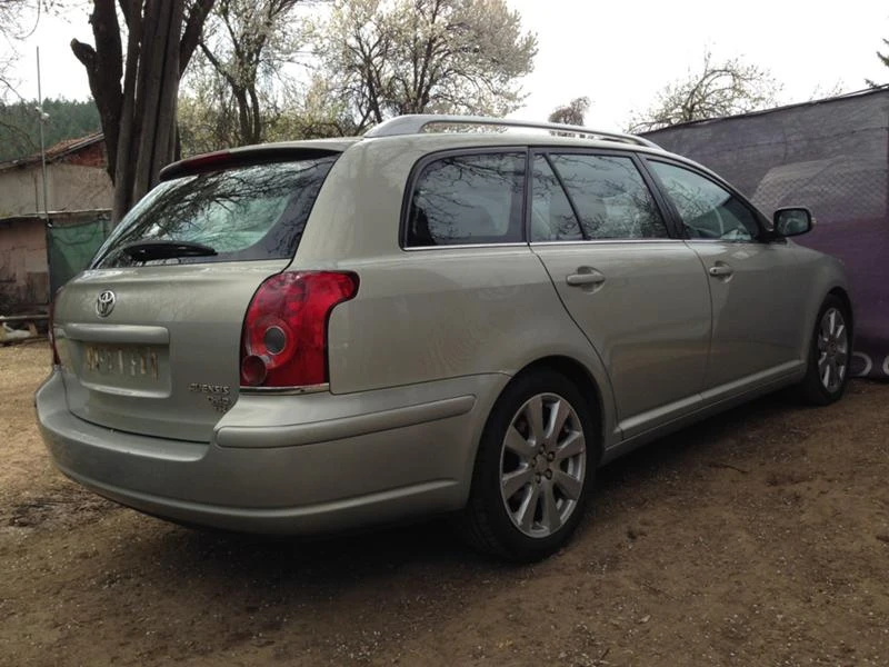 Toyota Avensis 2.0D4D 126кс. NAVI | Mobile.bg — изображение 6