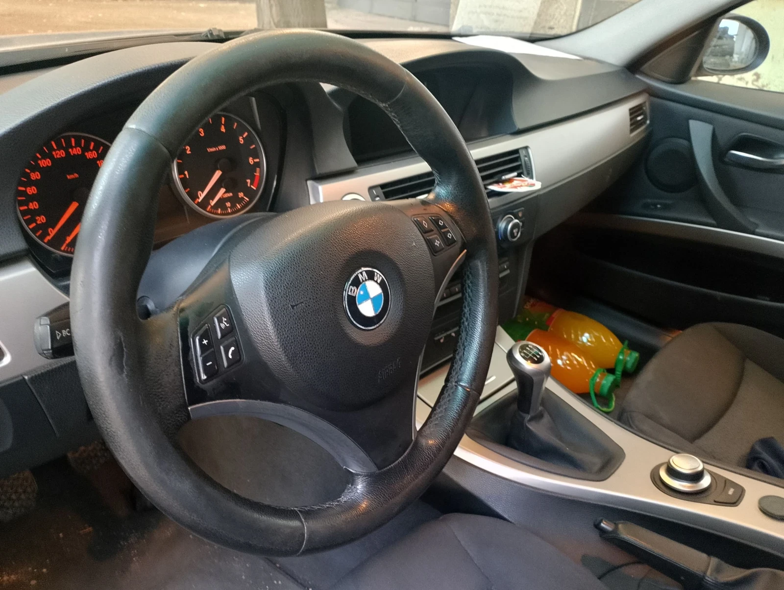 BMW 318 E91 2.0  - изображение 10