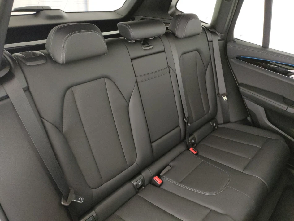 BMW iX3  Inspiring M Sport | Mobile.bg   13