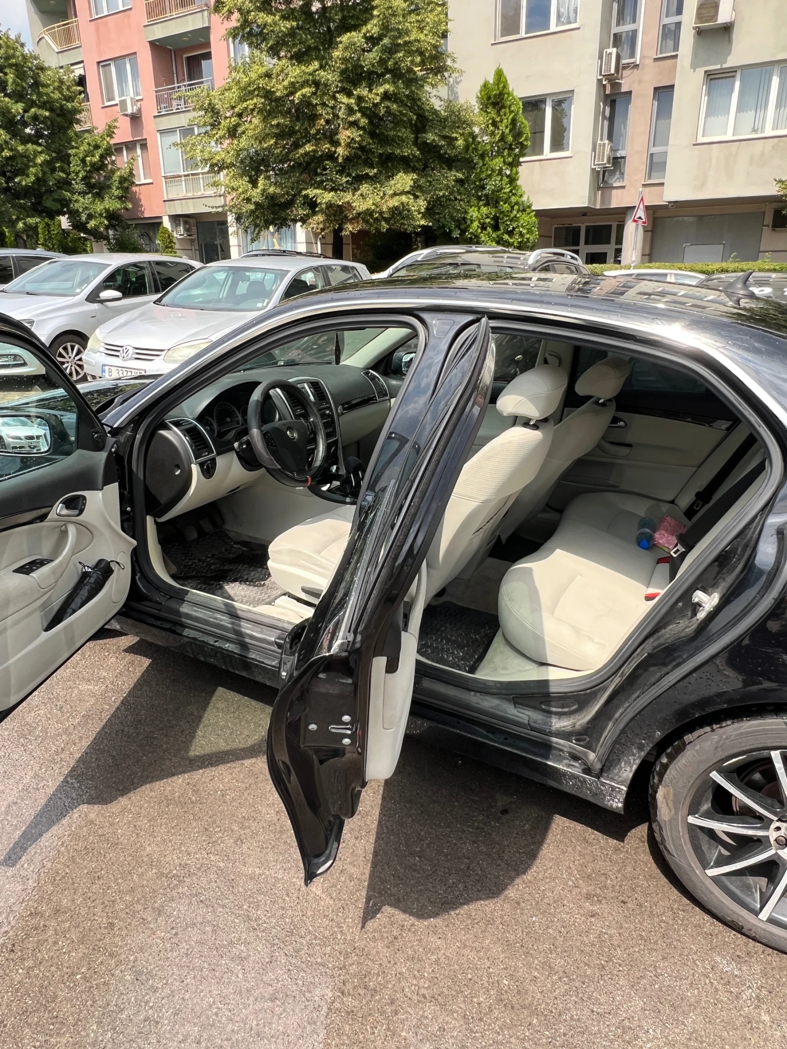 Cadillac BLS Уникат 2.0 Turbo - изображение 7