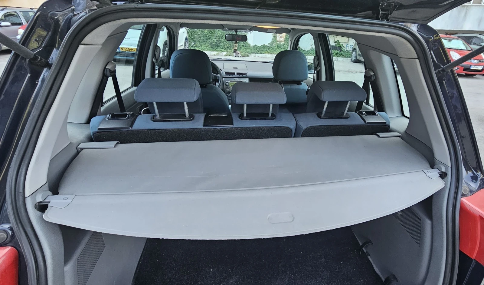 Mazda 2  - изображение 9