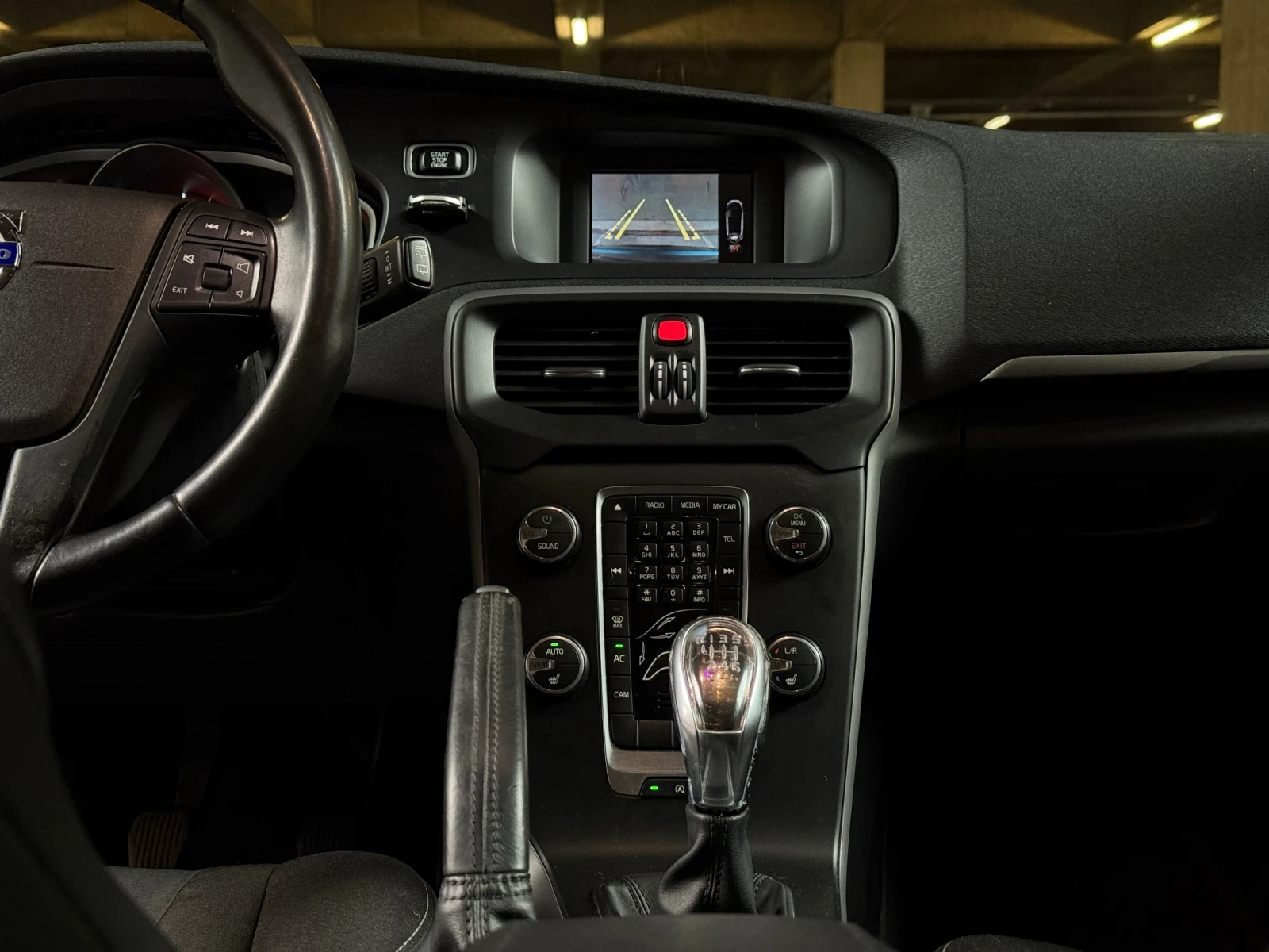 Volvo V40 НОВ ВНОС - изображение 10