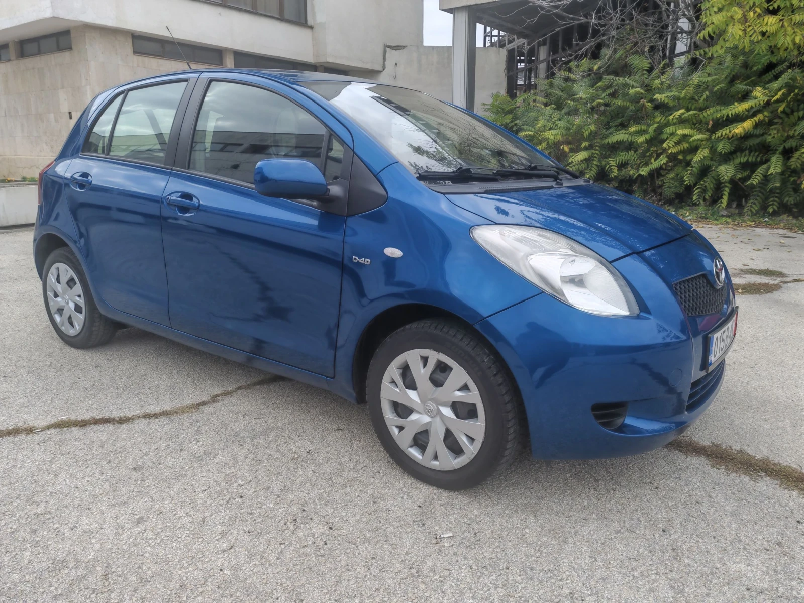 Toyota Yaris 1.4D4D 90KS - изображение 3
