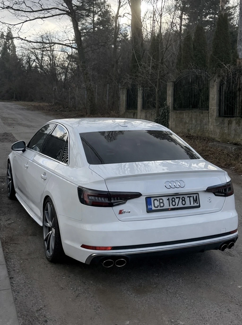 Audi S4 3.0 TFSI | Mobile.bg � ����������� 10