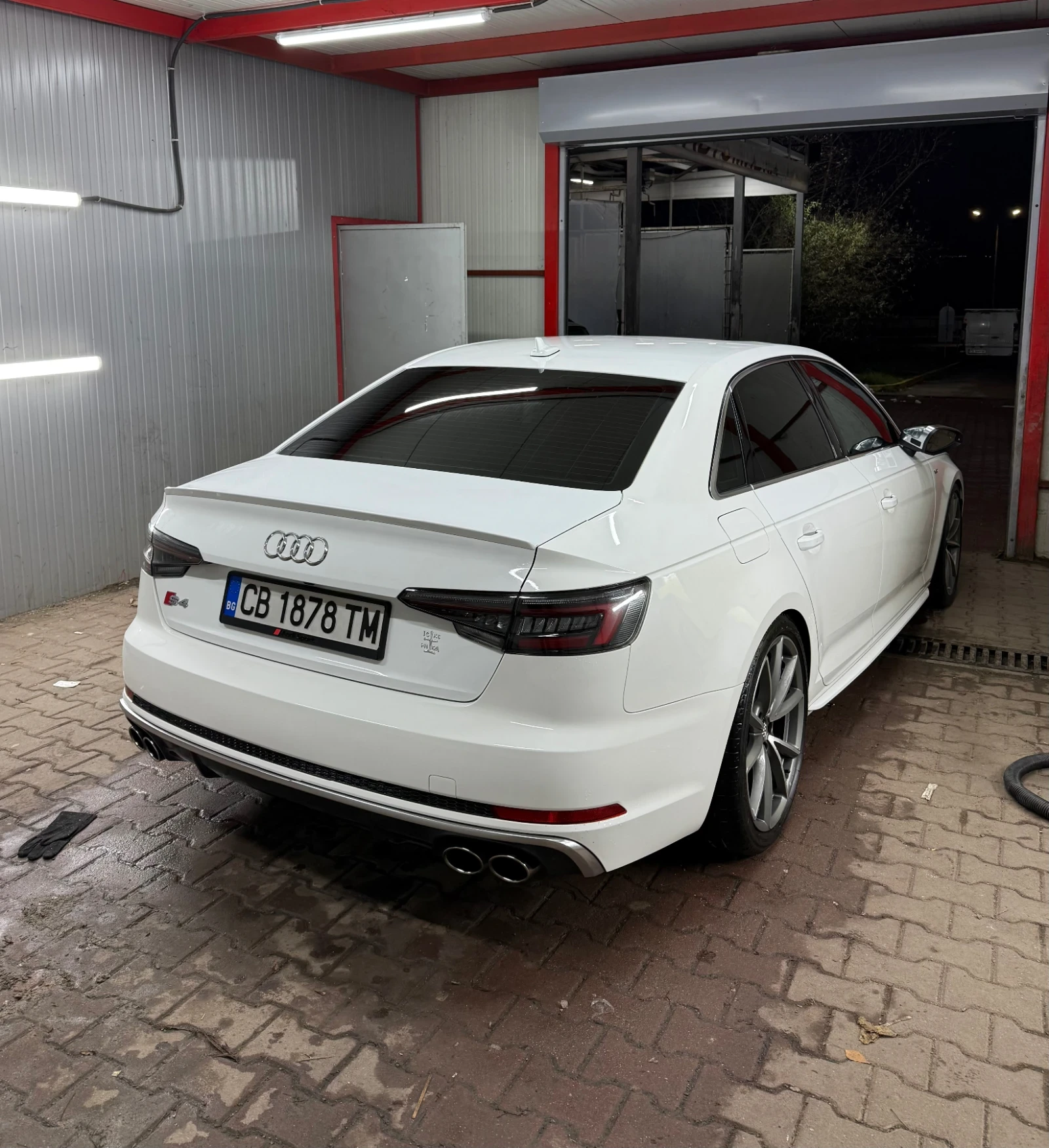 Audi S4 3.0 TFSI | Mobile.bg � ����������� 6