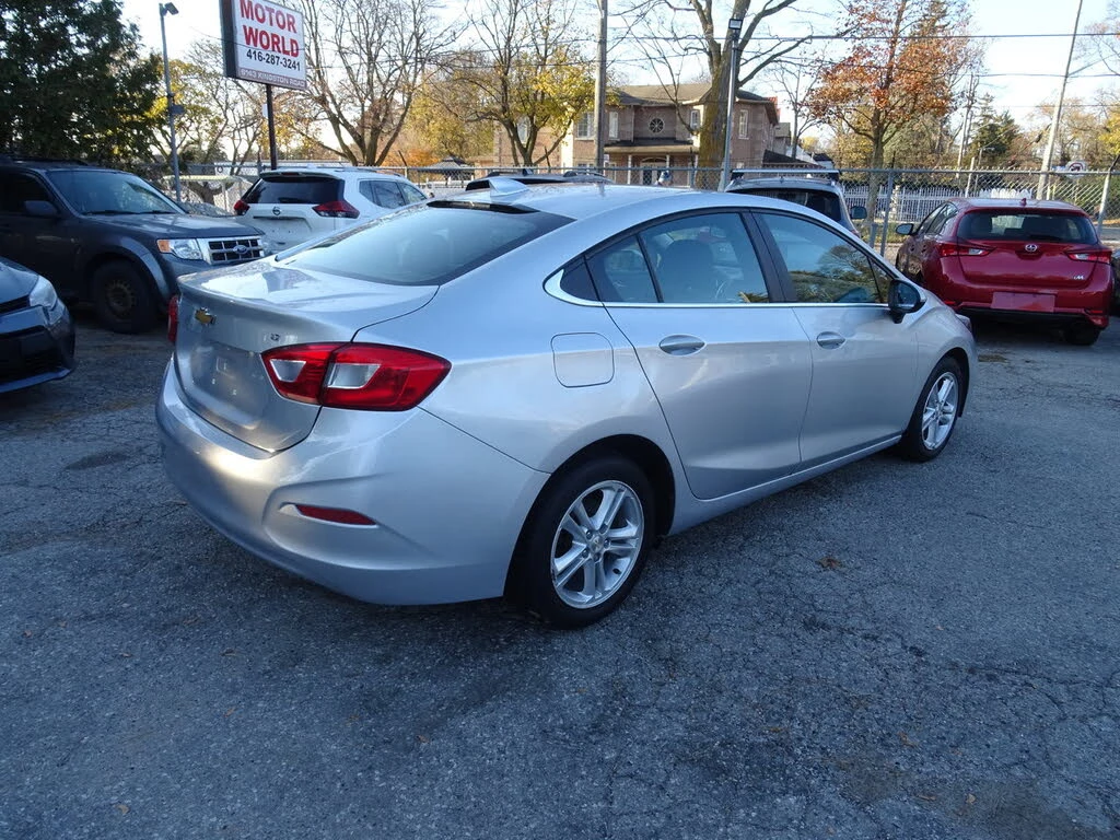 Chevrolet Cruze LT * CARFAX* * АвтоКредит* (ЦЕНА ДО БЪЛГАРИЯ) - изображение 4