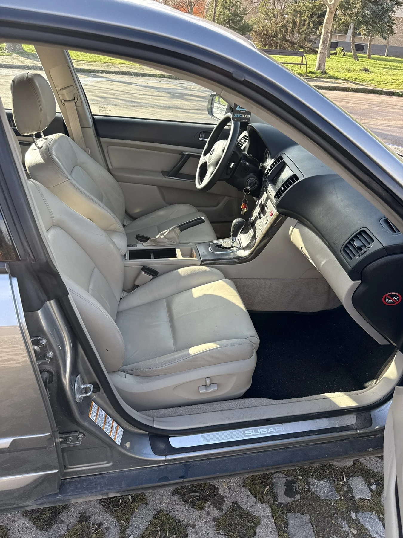 Subaru Outback 3.0 H6 - изображение 8