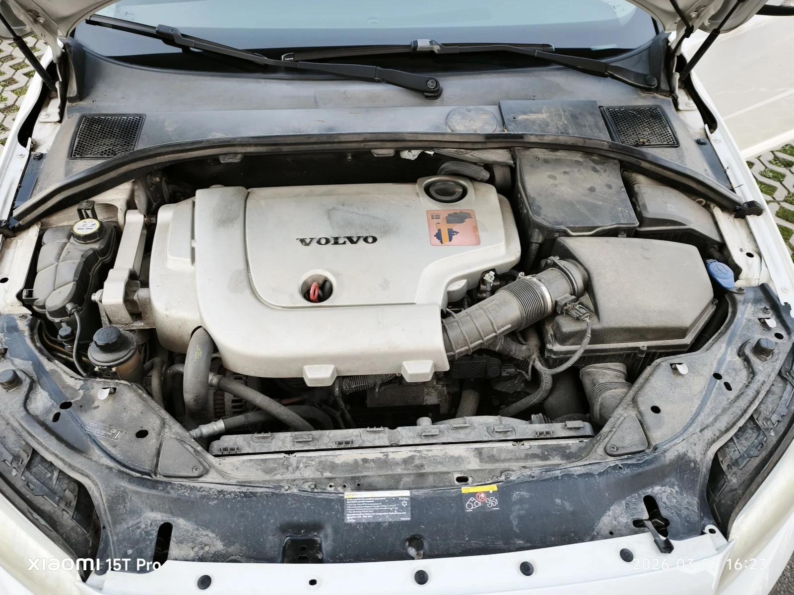 Volvo V70 2.4 D автоматик, снимка 13 - Автомобили и джипове - 53770140