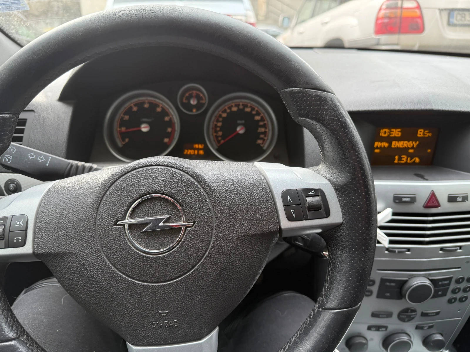 Opel Astra 2.0 turbo, снимка 5 - Автомобили и джипове - 53923237