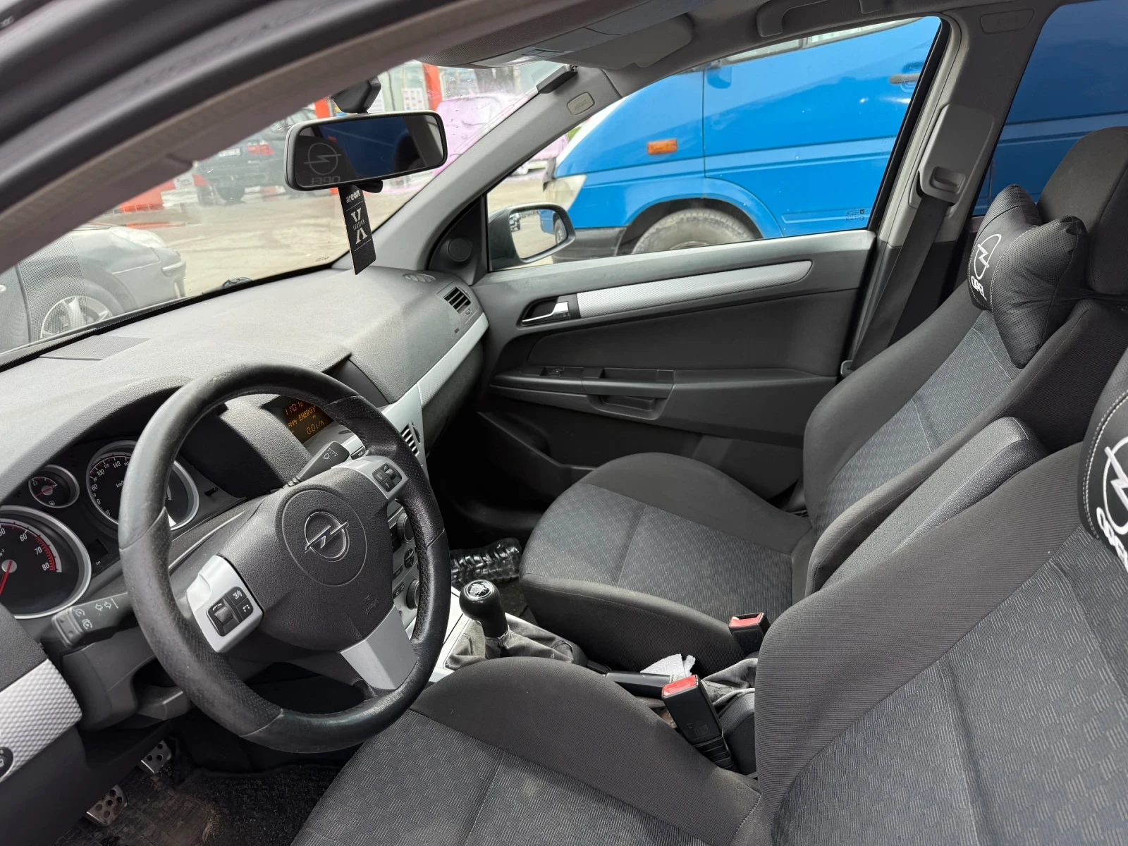 Opel Astra 2.0 turbo, снимка 4 - Автомобили и джипове - 53923237