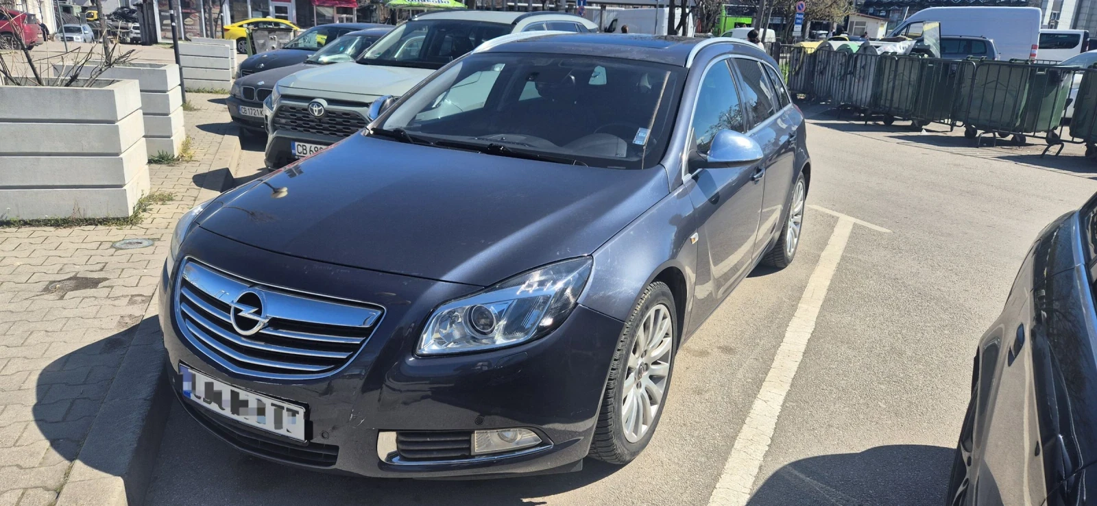 Opel Insignia, снимка 2 - Автомобили и джипове - 54160873