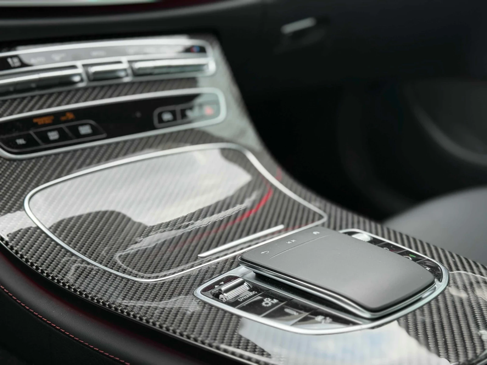 Mercedes-Benz E 53 AMG ПОДГРЕВ * ОБДУХВАНЕ * BURMESTER * CARBON * ПАНО, снимка 11 - Автомобили и джипове - 54198243