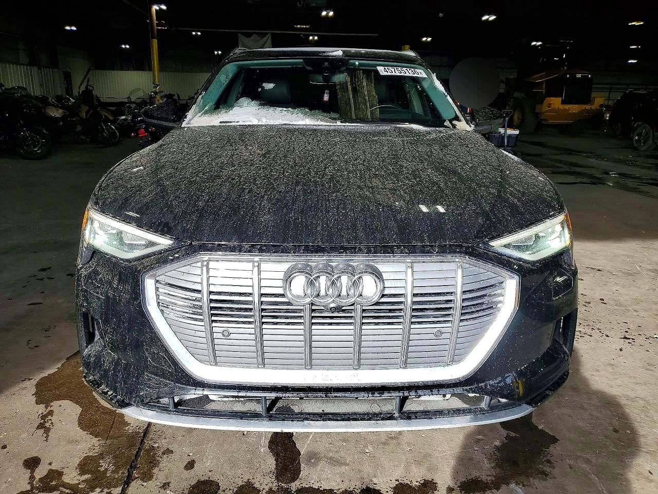 Audi E-Tron Prestige, снимка 5 - Автомобили и джипове - 54401975