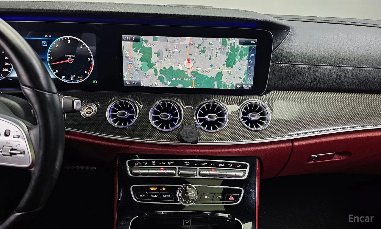 Mercedes-Benz CLS 400 d* 4MATIC* AMG-LINE* DISTRONIC* 360CAM* BURMESTER*, снимка 10 - Автомобили и джипове - 54415918