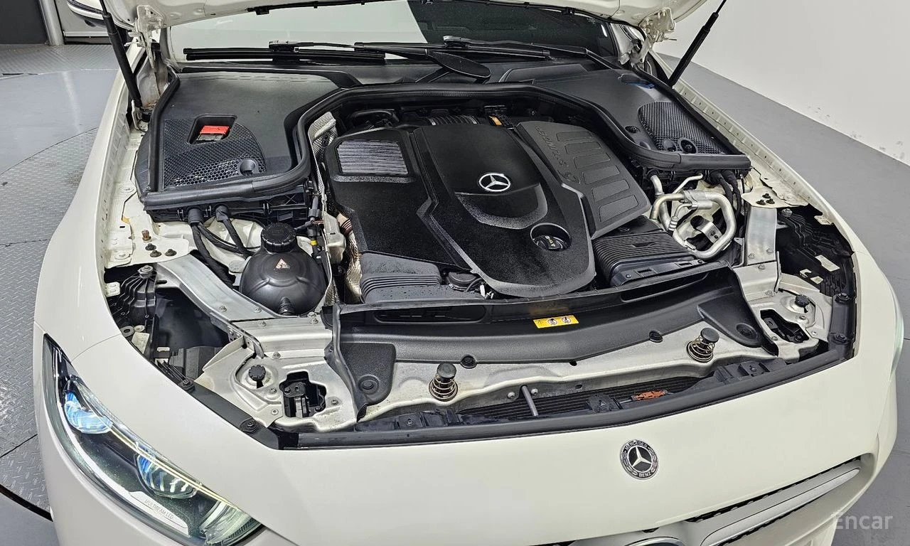 Mercedes-Benz CLS 400 d* 4MATIC* AMG-LINE* DISTRONIC* 360CAM* BURMESTER*, снимка 16 - Автомобили и джипове - 54415918