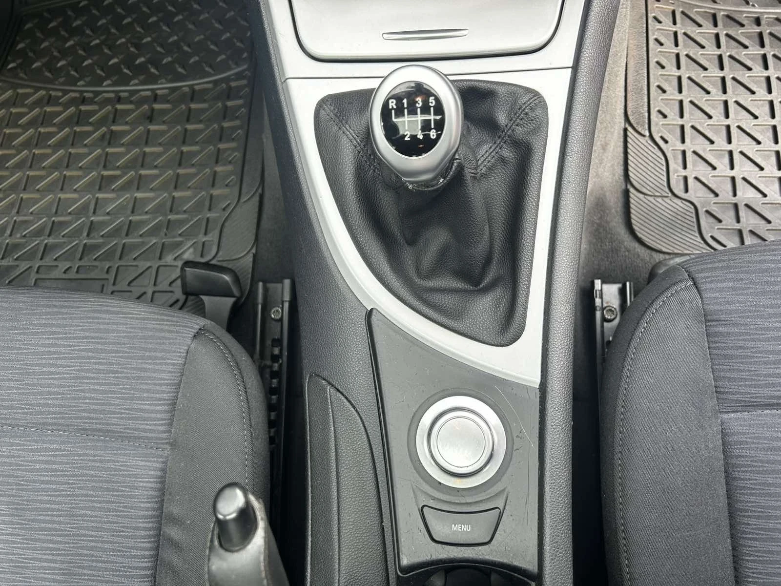 BMW 118 143 к.с, снимка 10 - Автомобили и джипове - 54590566
