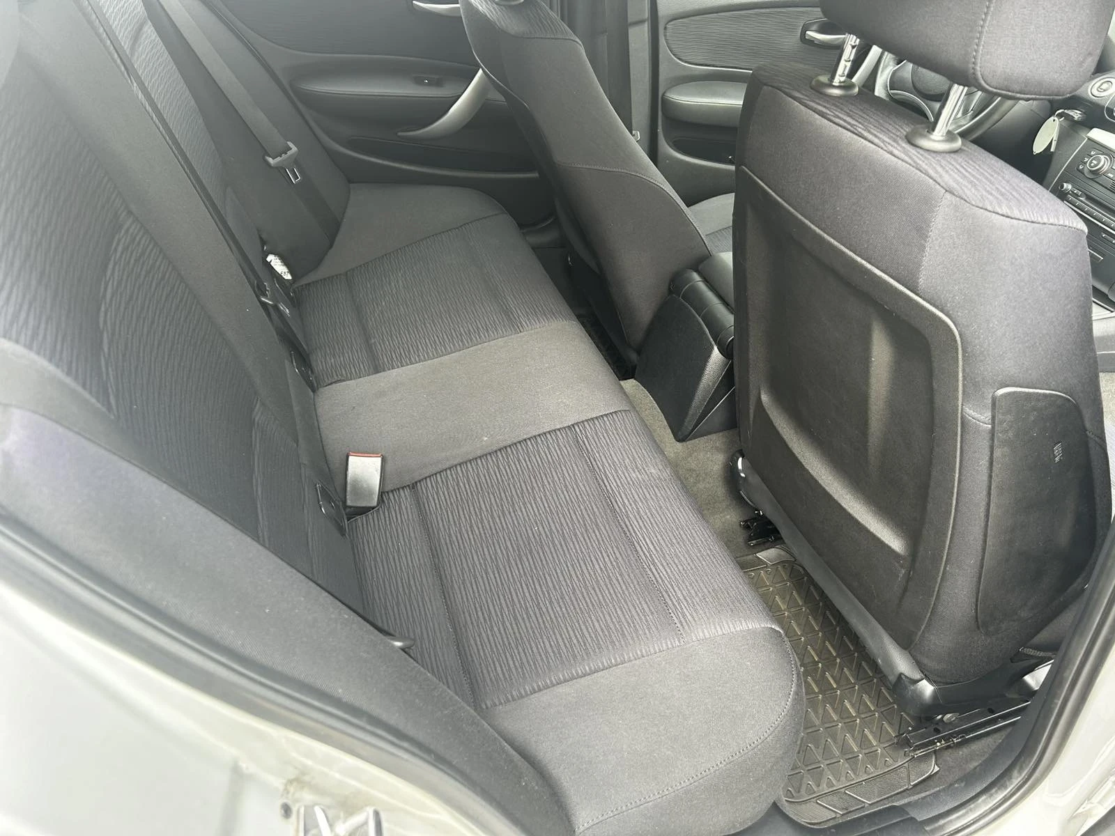 BMW 118 143 к.с, снимка 12 - Автомобили и джипове - 54590566