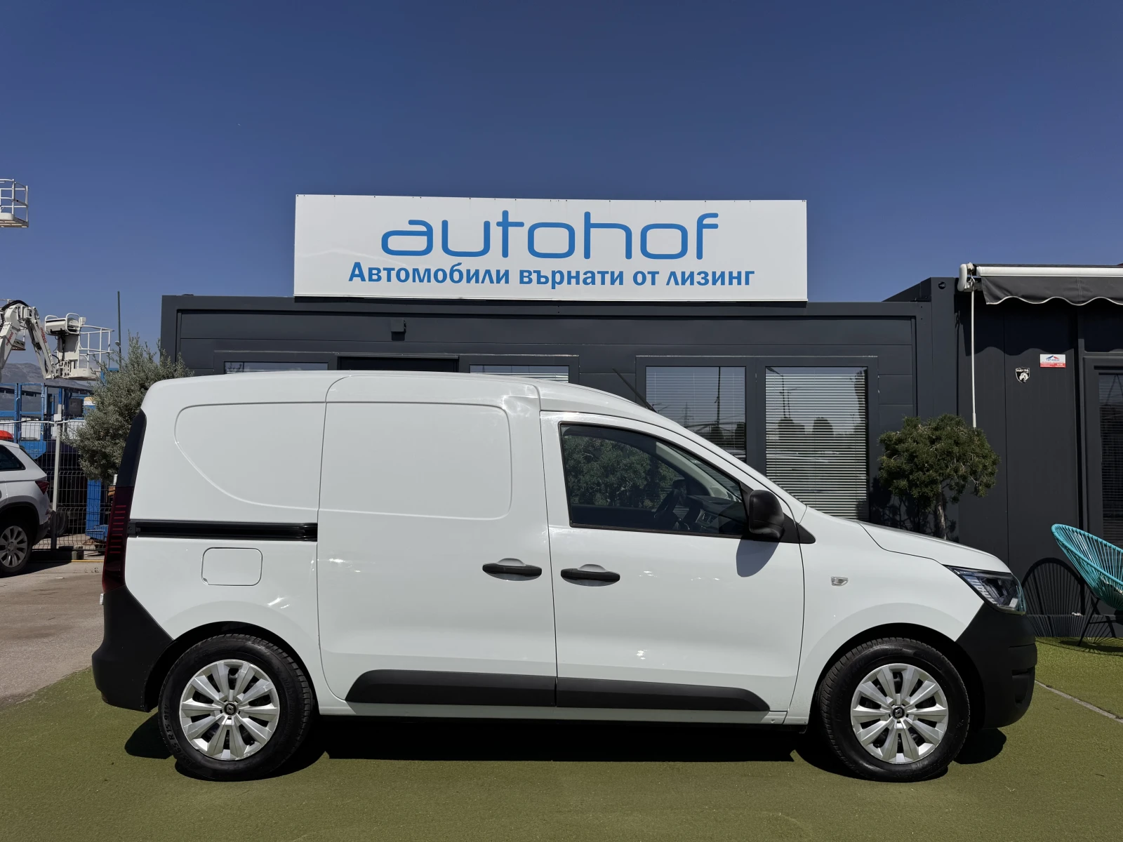 Renault Express Life/1.5dci/75K.C./6MT, снимка 5 - Автомобили и джипове - 54681741