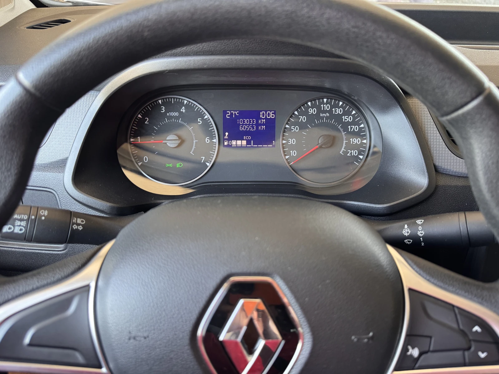 Renault Express Life/1.5dci/75K.C./6MT, снимка 11 - Автомобили и джипове - 54681741