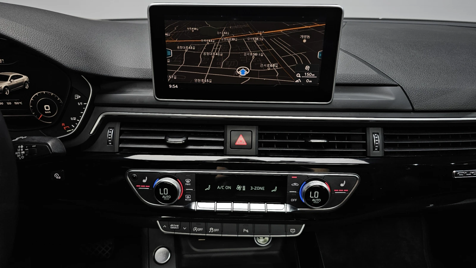 Audi A5 DIGITAL* DISTRONIK* HEAD-UP* КРАЙНА ЦЕНА, снимка 11 - Автомобили и джипове - 54974969