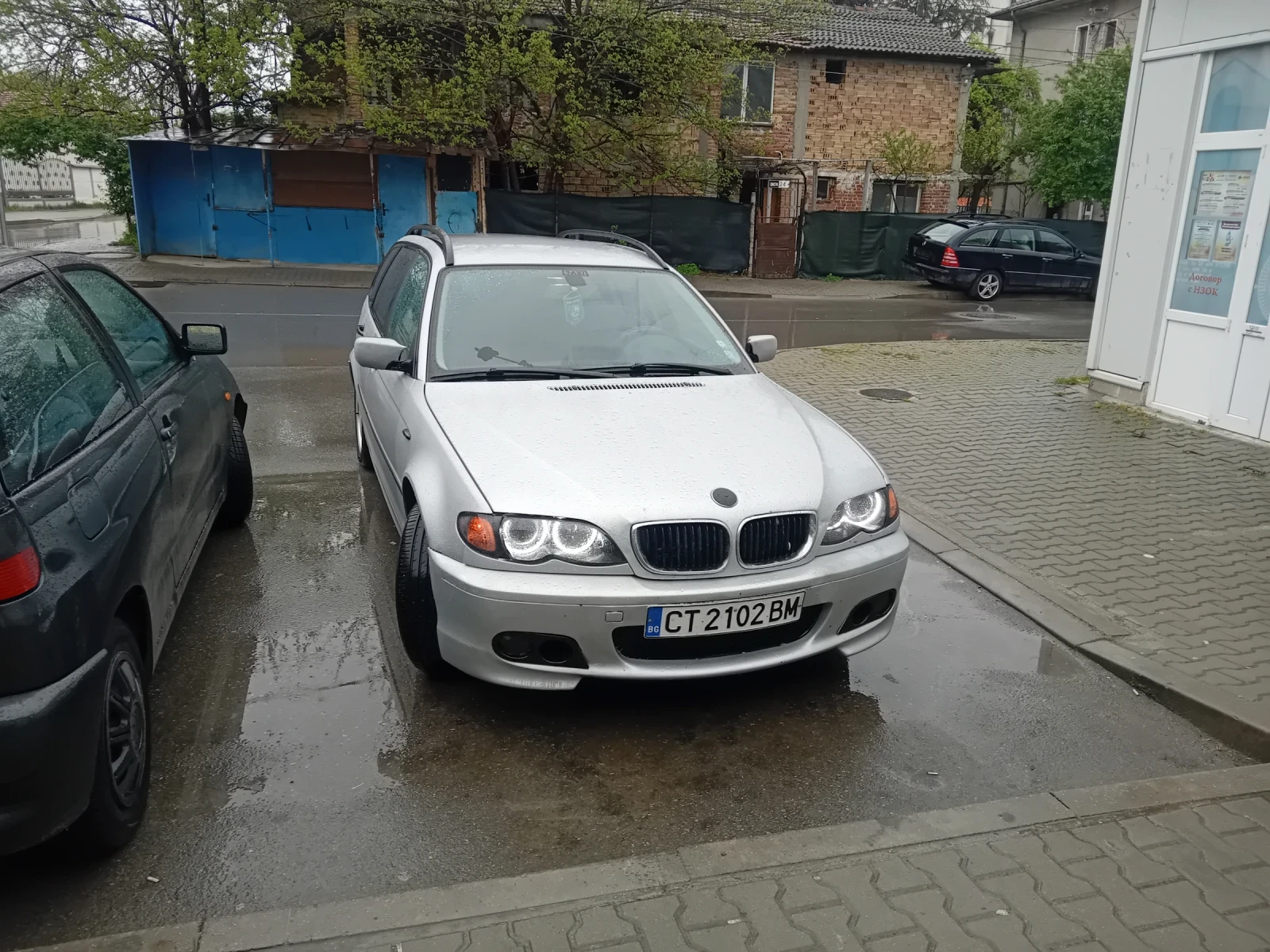 BMW 320 Е46, снимка 4 - Автомобили и джипове - 55388412