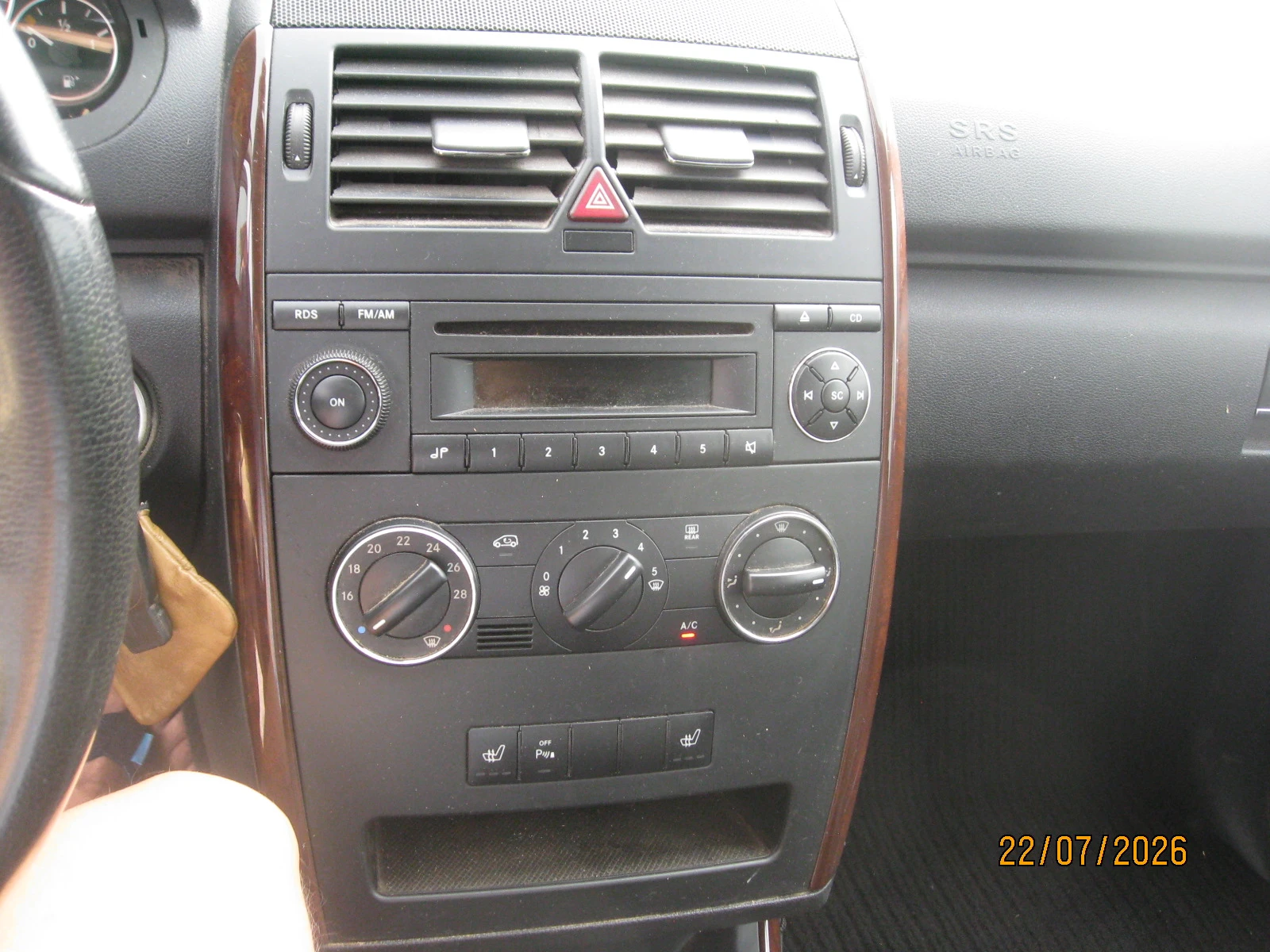 Mercedes-Benz A 180 ФЕЙС, снимка 6 - Автомобили и джипове - 55729016