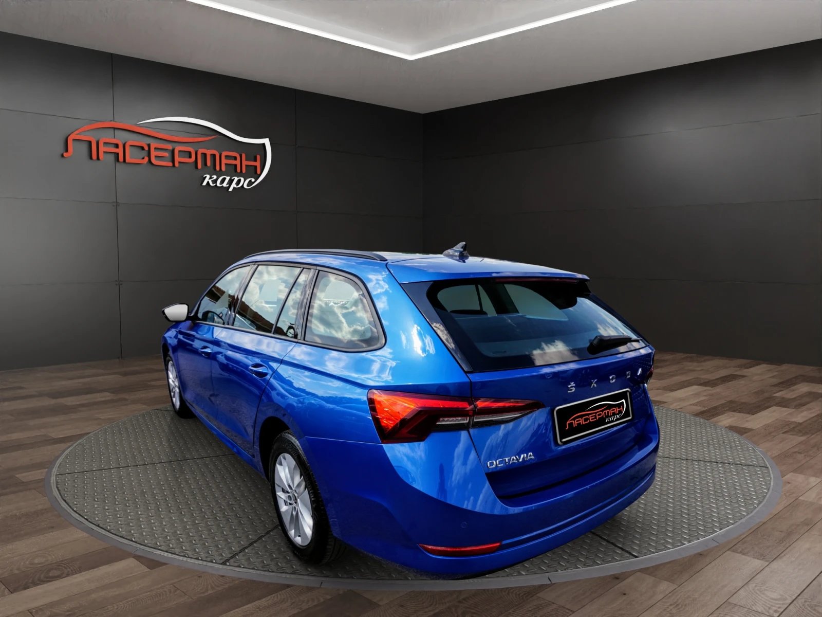 Skoda Octavia 2.0TDI AMBITION SW, снимка 4 - Автомобили и джипове - 55825028