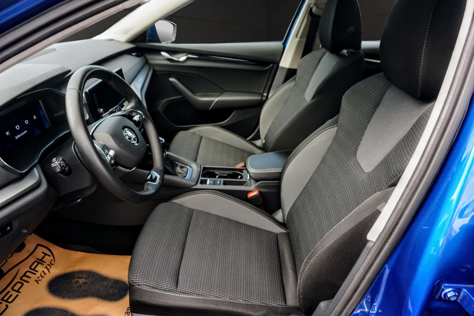 Skoda Octavia 2.0TDI AMBITION SW, снимка 7 - Автомобили и джипове - 55825028