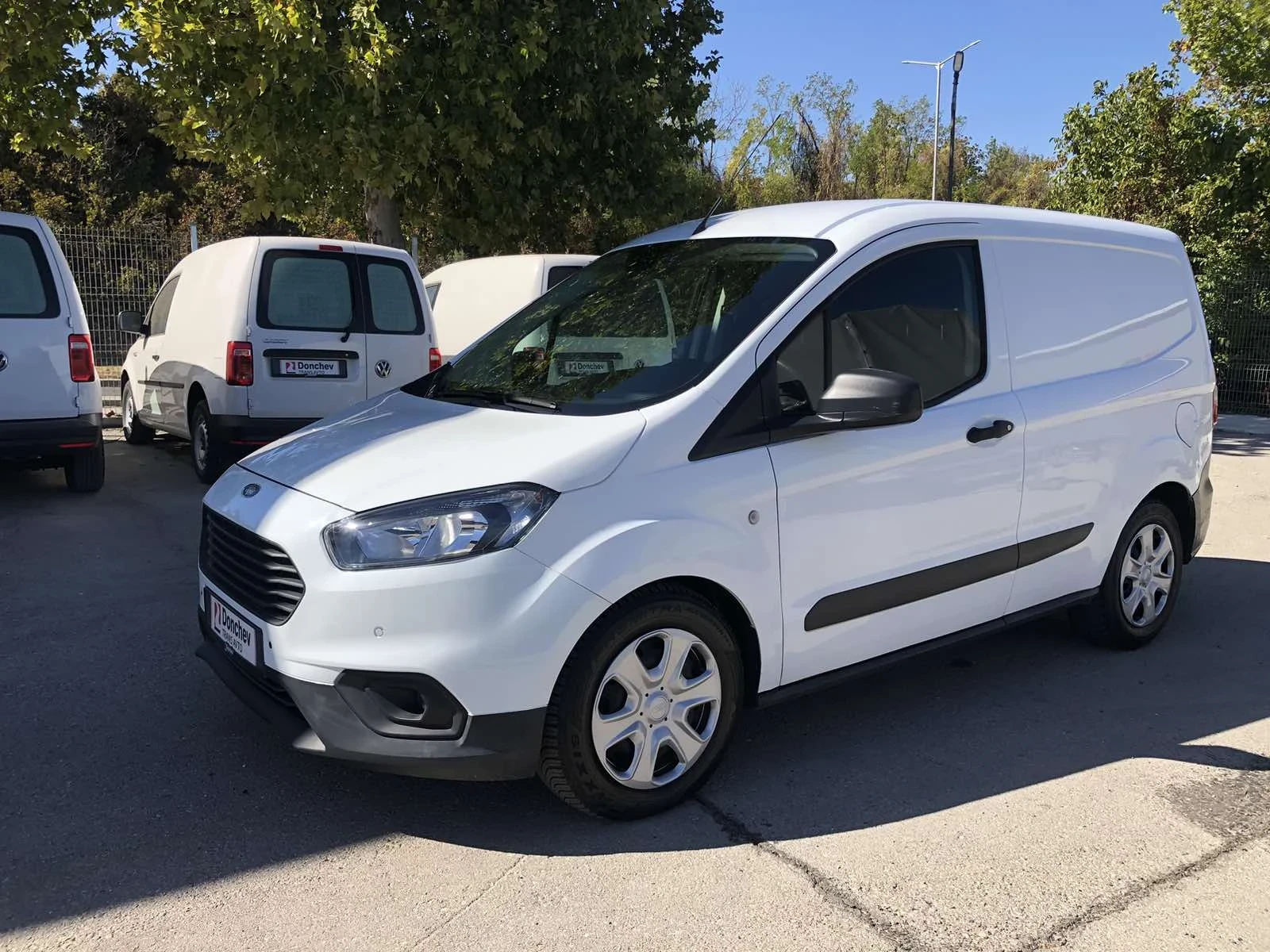 Ford Courier / Transit Courier / 2022г., снимка 3 - Автомобили и джипове - 56362221