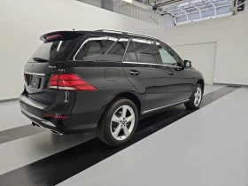 Mercedes-Benz GLE 400 4MATIC/HARMAN-KARDON/КАМЕРА/МЪРТВА ТОЧКА/ПОДГРЕВ/, снимка 4