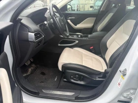 Jaguar F-PACE 35t R-Sport * * CARFAX * * АВТО КРЕДИТ * *  | Auto.bg — изображение 7