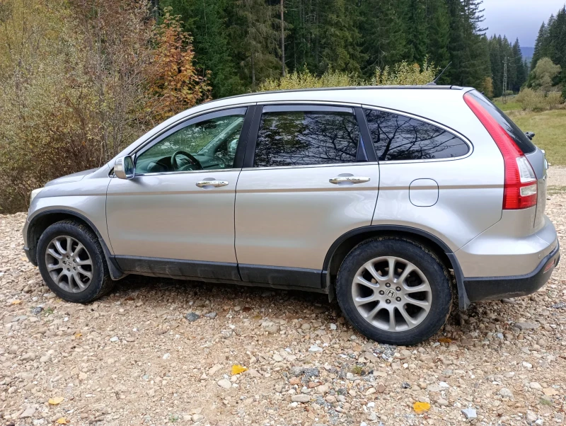 Honda Cr-v, снимка 2 - Автомобили и джипове - 47500639