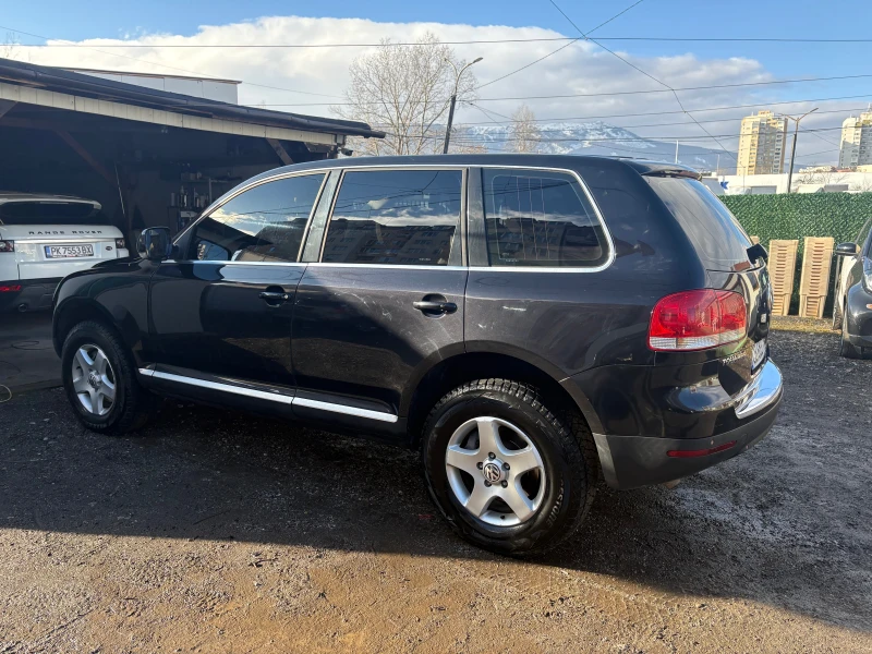 VW Touareg 3.0TDI= 224HP= ПЕРФЕКТЕН= , снимка 3 - Автомобили и джипове - 48627841