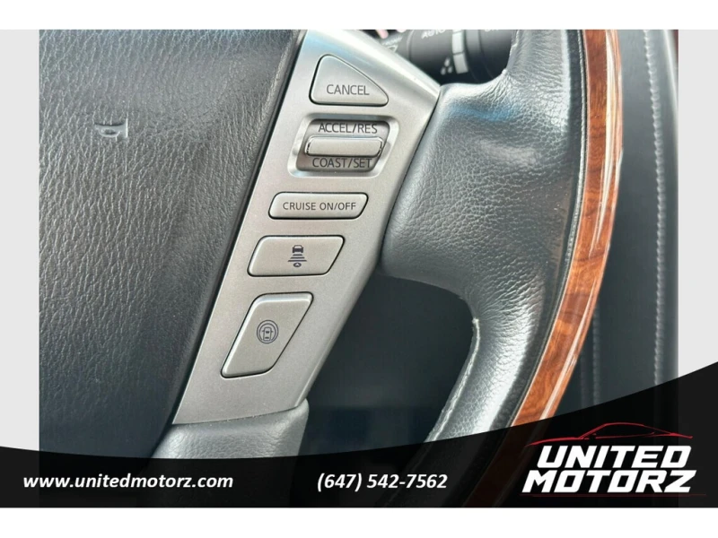 Infiniti QX80 * 4WD 5.6L V8~NO ACCIDENTS~16 Service Records~ * C, снимка 16 - Автомобили и джипове - 53024251