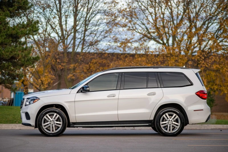 Mercedes-Benz GLS * 550 * CARFAX * ЦЕНА ДО БГ, снимка 2 - Автомобили и джипове - 53087914