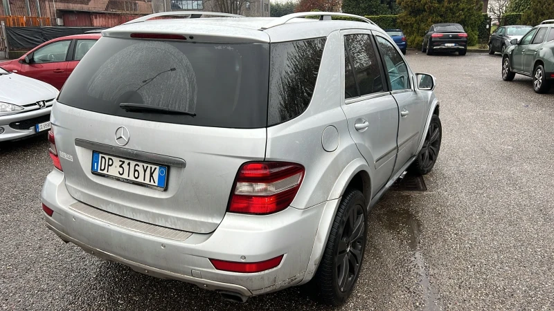 Mercedes-Benz ML 280 FACELIFT * 3.0cdi v6 190hp* NAVI* КОЖА* ЛИЗИНГ* , снимка 10 - Автомобили и джипове - 53342465