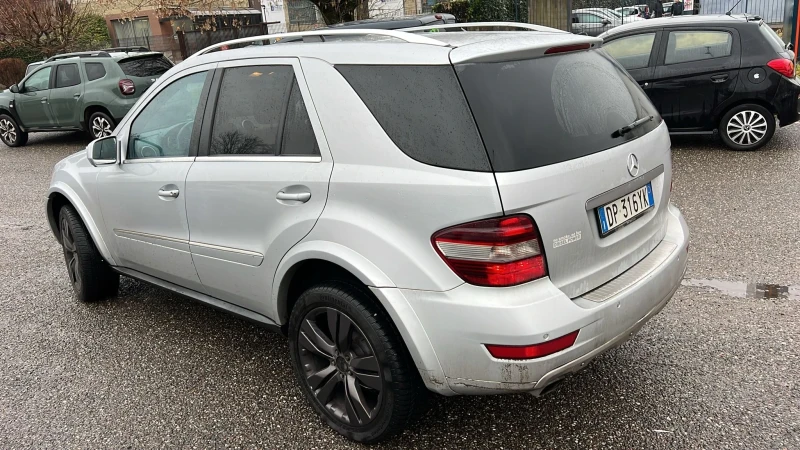 Mercedes-Benz ML 280 FACELIFT * 3.0cdi v6 190hp* NAVI* КОЖА* ЛИЗИНГ* , снимка 11 - Автомобили и джипове - 53342465