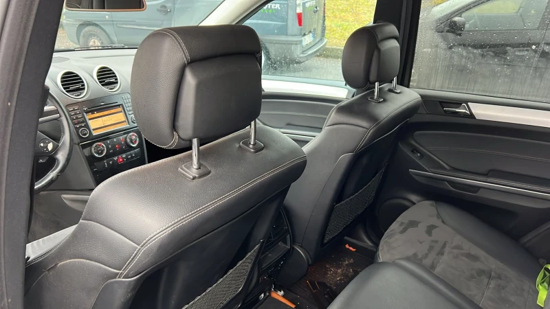 Mercedes-Benz ML 280 FACELIFT * 3.0cdi v6 190hp* NAVI* КОЖА* ЛИЗИНГ* , снимка 5 - Автомобили и джипове - 53342465