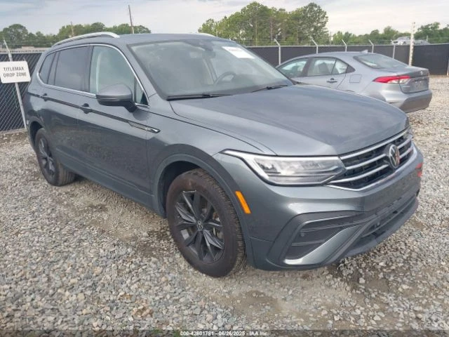 VW Tiguan 2.0T SE WOLFSBURG EDITION CARFAX АВТО КРЕДИТ - 34500 лв. - 38997678 1
