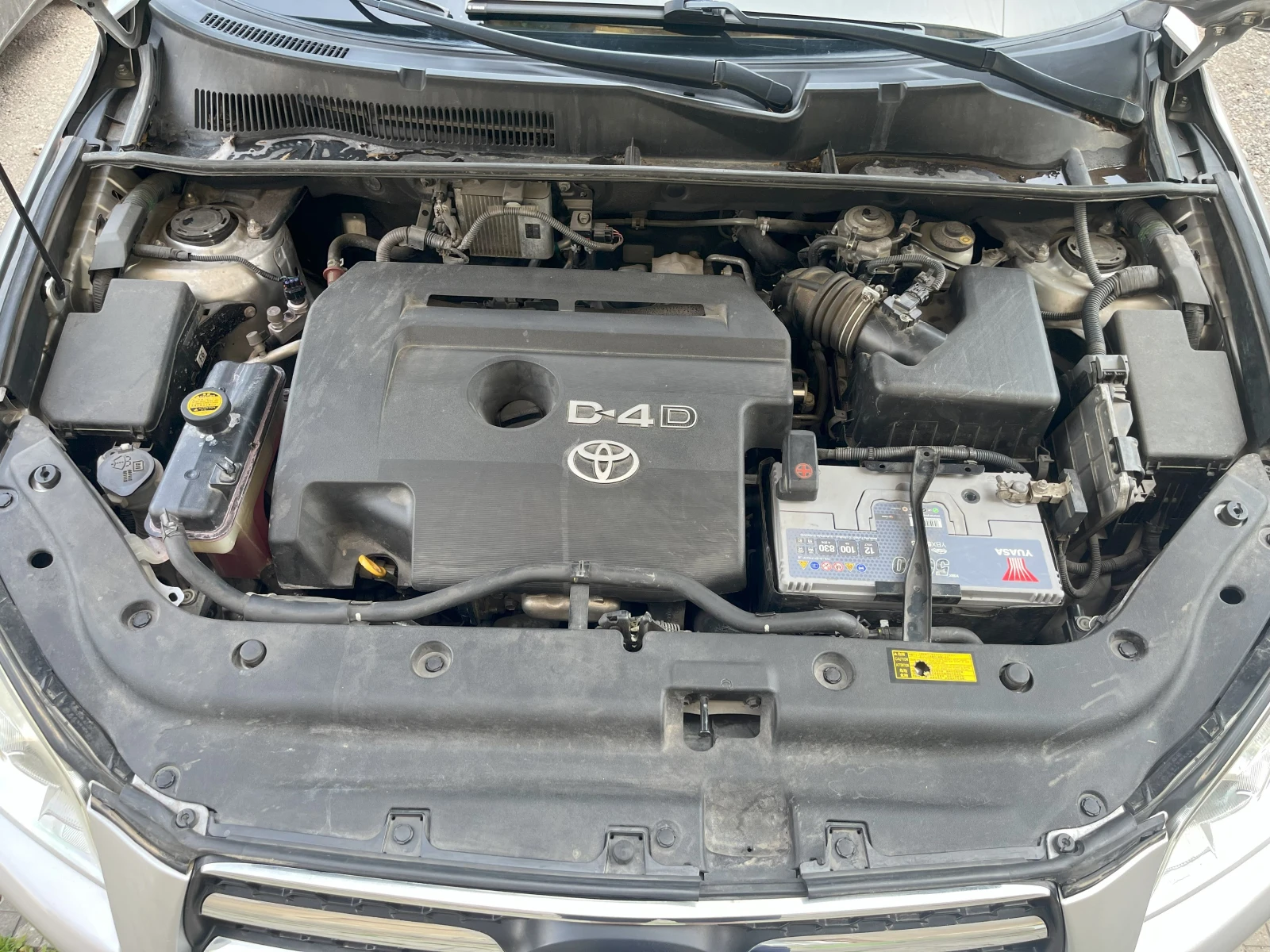 Toyota Rav4 2.2 D-4D 150hp - изображение 8