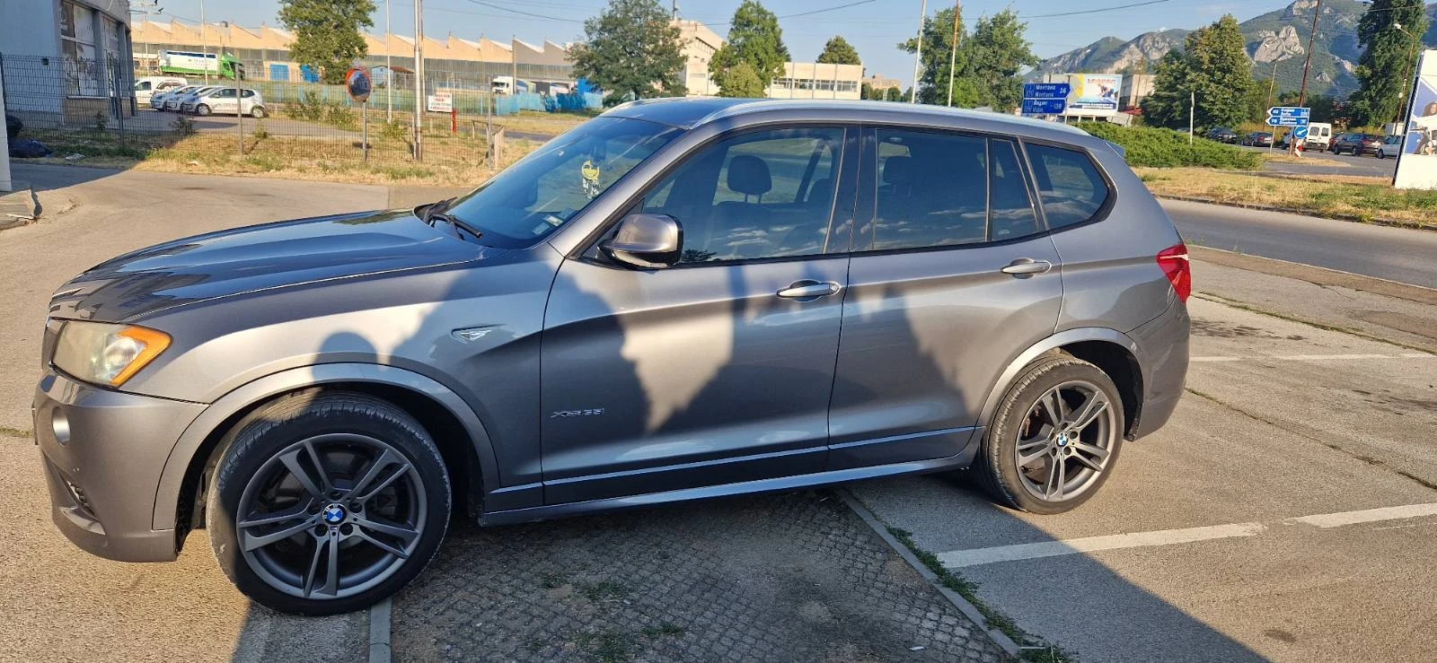 BMW X3 3.5i - изображение 6