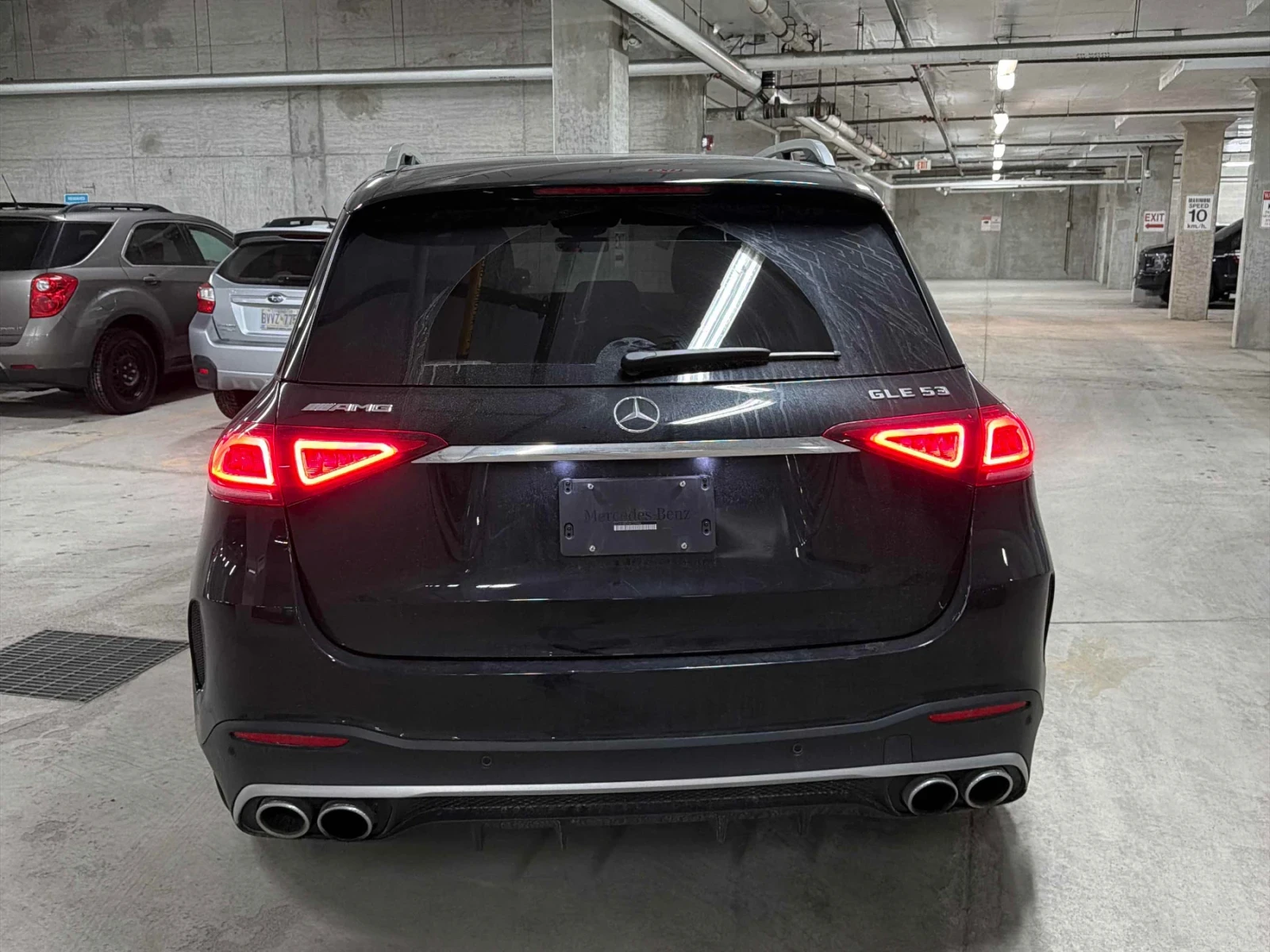 Mercedes-Benz GLE 53 4MATIC CAR FAX * АВТО КРЕДИТ * BURMASTER * ПАНОРАМА * , снимка 4 - Автомобили и джипове - 54044117