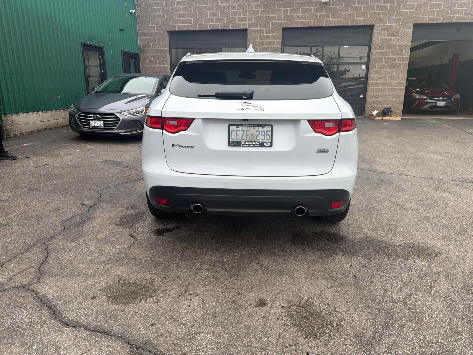 Jaguar F-PACE 35t R-Sport * * CARFAX * * ���� ������ * *  | Mobile.bg � ����������� 5