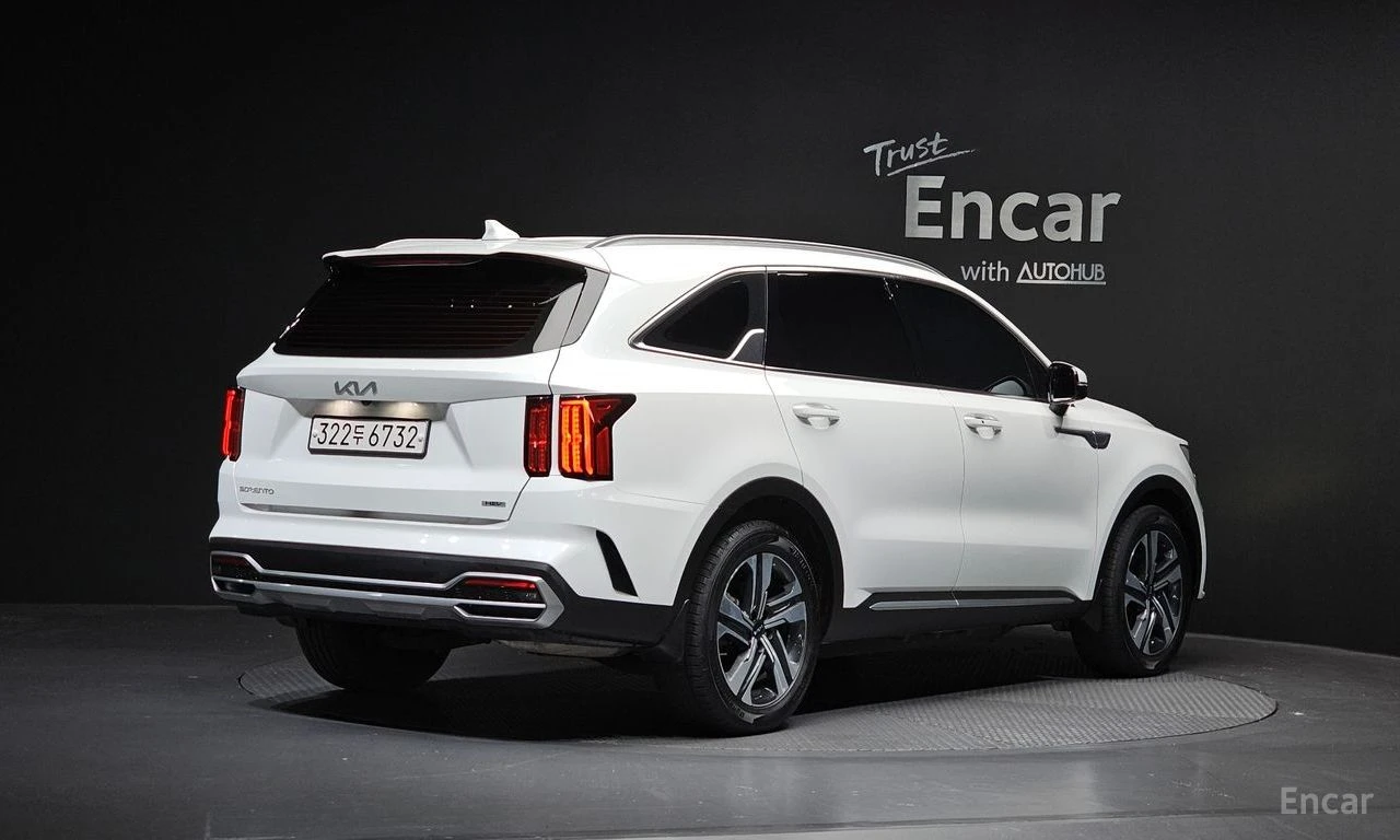 Kia Sorento 1.6* HYBRID* PRESTIGE* ПОДГРЕВ* ОБДУХВАНЕ* 360КАМЕ, снимка 2 - Автомобили и джипове - 54576662