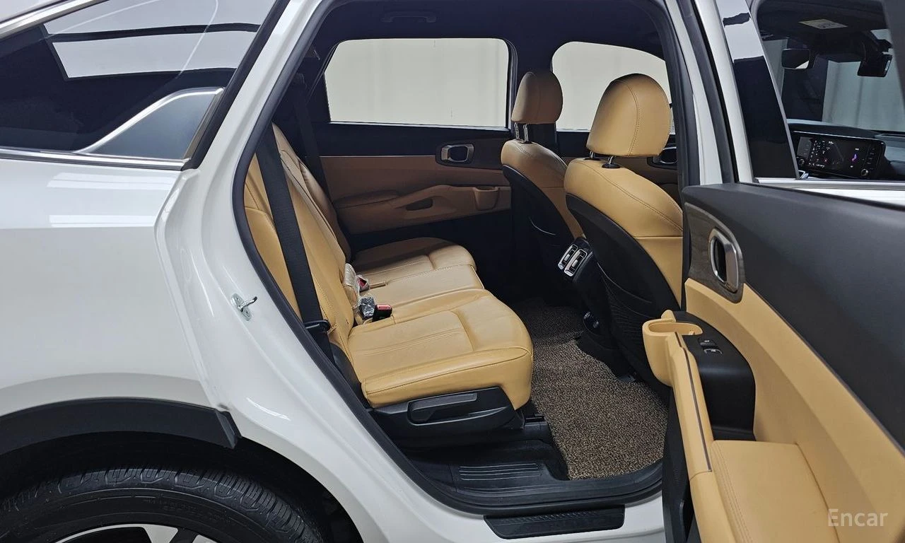 Kia Sorento 1.6* HYBRID* PRESTIGE* ПОДГРЕВ* ОБДУХВАНЕ* 360КАМЕ, снимка 14 - Автомобили и джипове - 54576662