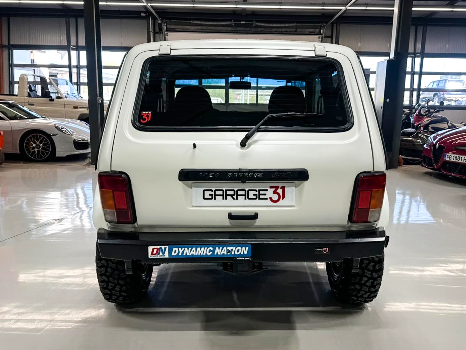 Lada Niva 1, 7, снимка 6 - Автомобили и джипове - 54915645